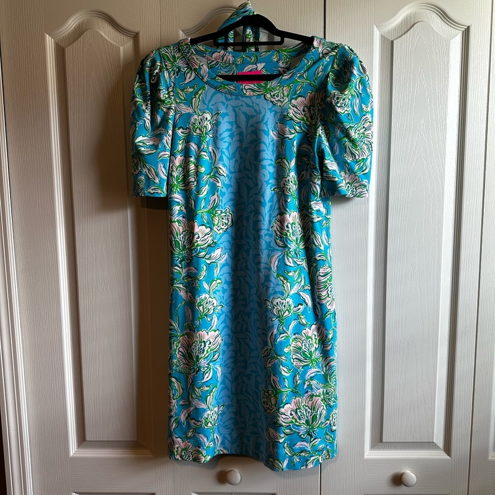 Like new Lilly floral dress